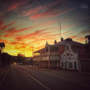 Victoria Hotel Toodyay